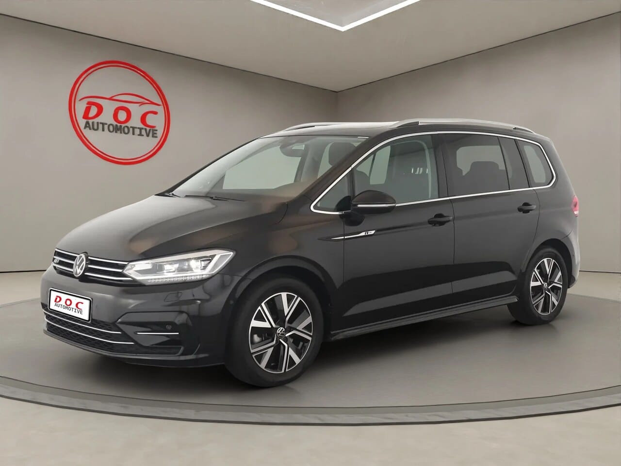 Volkswagen Touran 1.5 TSI EVO R-Line Highline