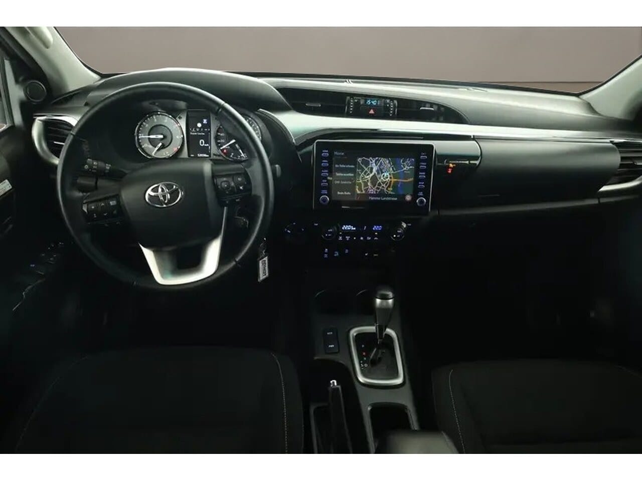 Toyota Hilux Double Cab 2.8 D-4D Comfort