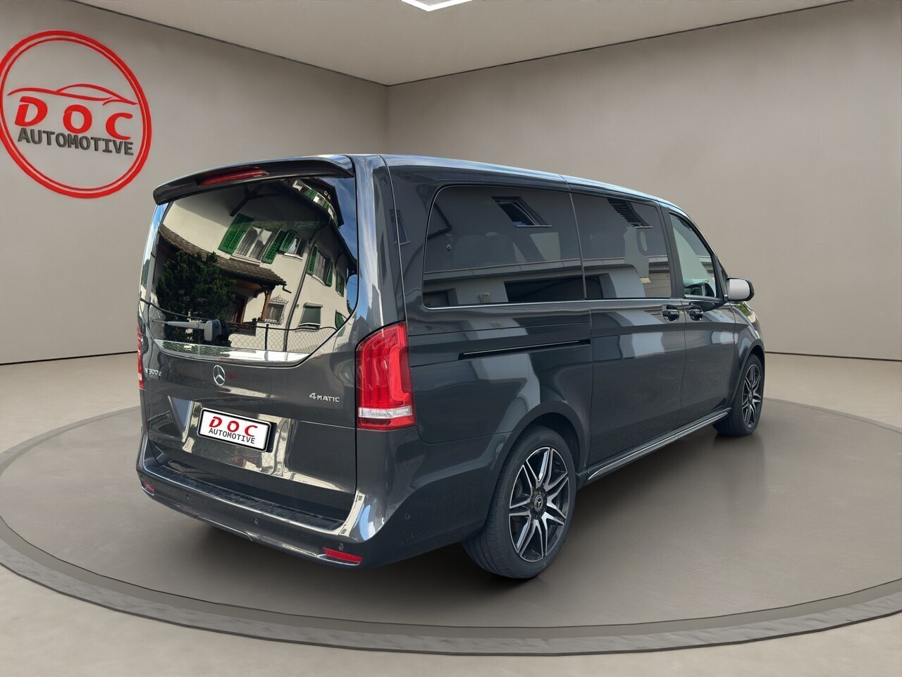 Mercedes V 300 d lang AMG 8s Line Avantgarde 4 Matic