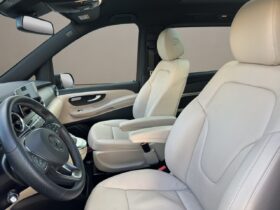 Mercedes V 300 d lang AMG 8s Line Avantgarde 4 Matic